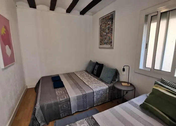 Cosy Bcn برشلونة